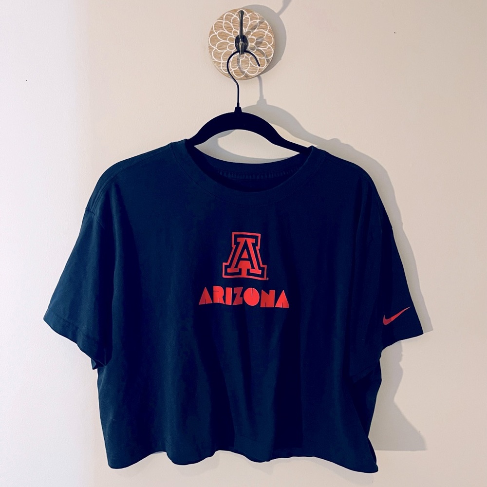 Nike University of Arizona Crop Tee - size XL